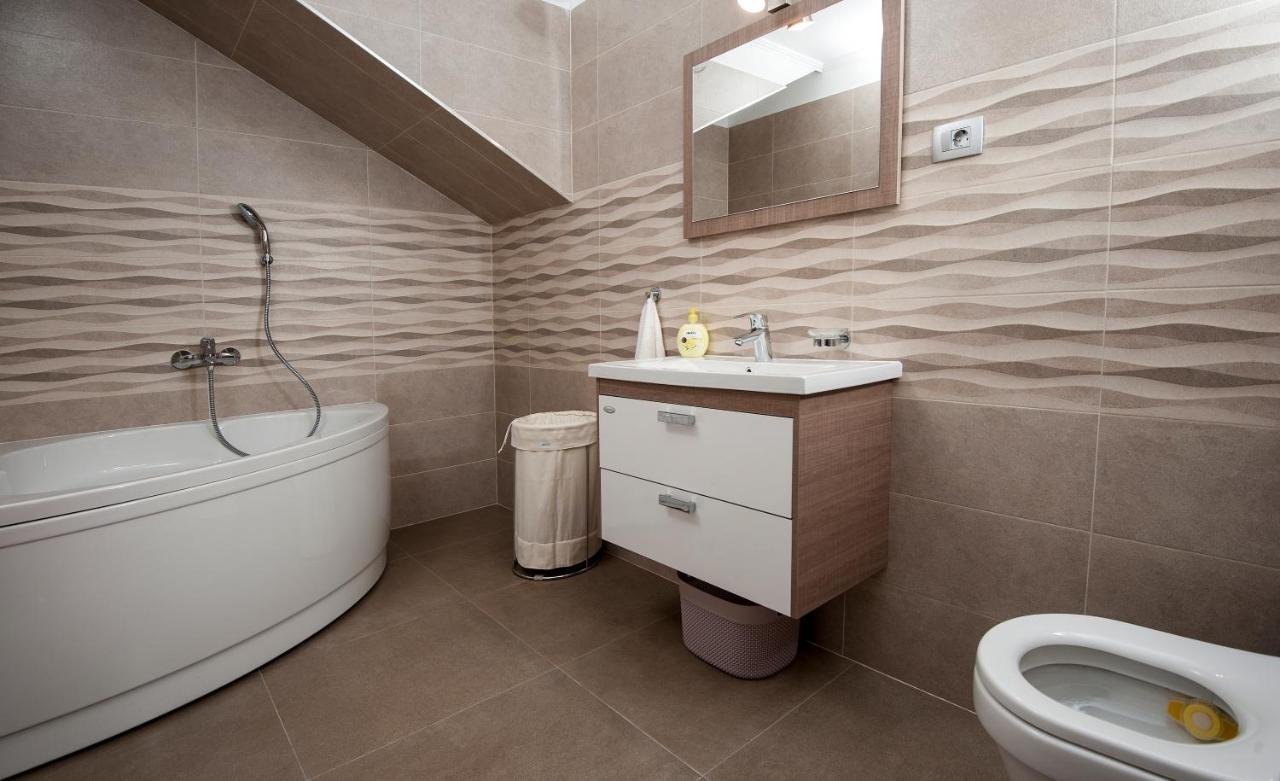 Apartment Antea Сини Екстериор снимка