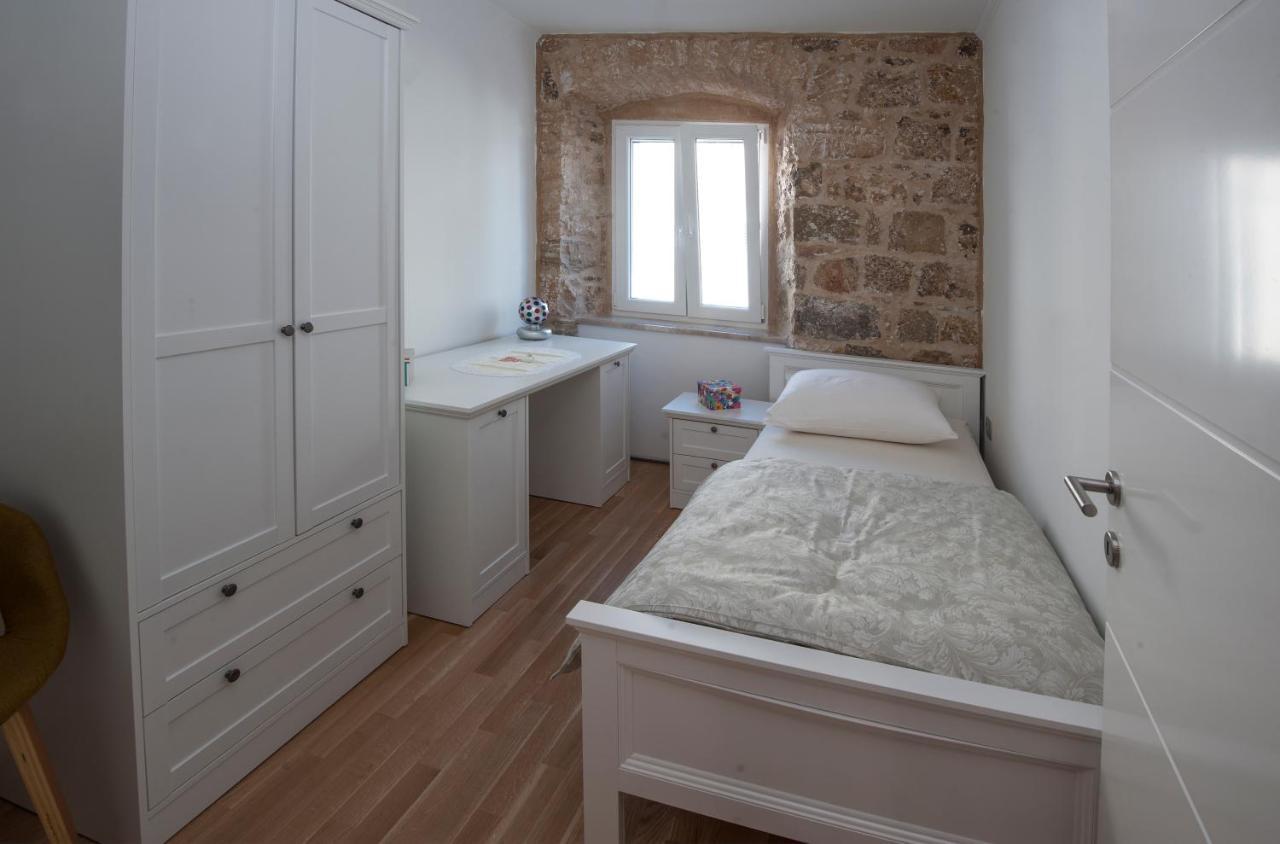 Apartment Antea Сини Екстериор снимка