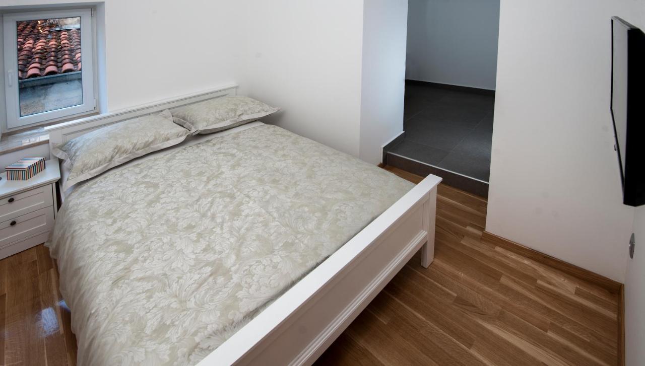 Apartment Antea Сини Екстериор снимка