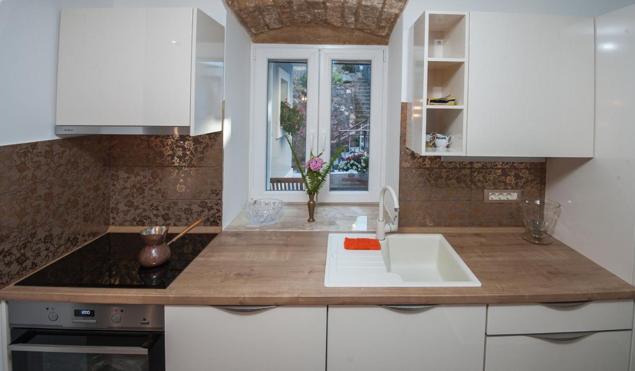 Apartment Antea Сини Екстериор снимка
