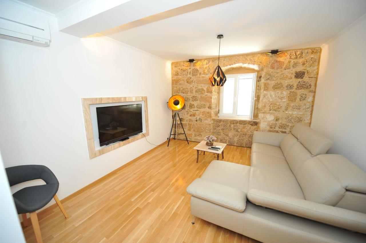 Apartment Antea Сини Екстериор снимка