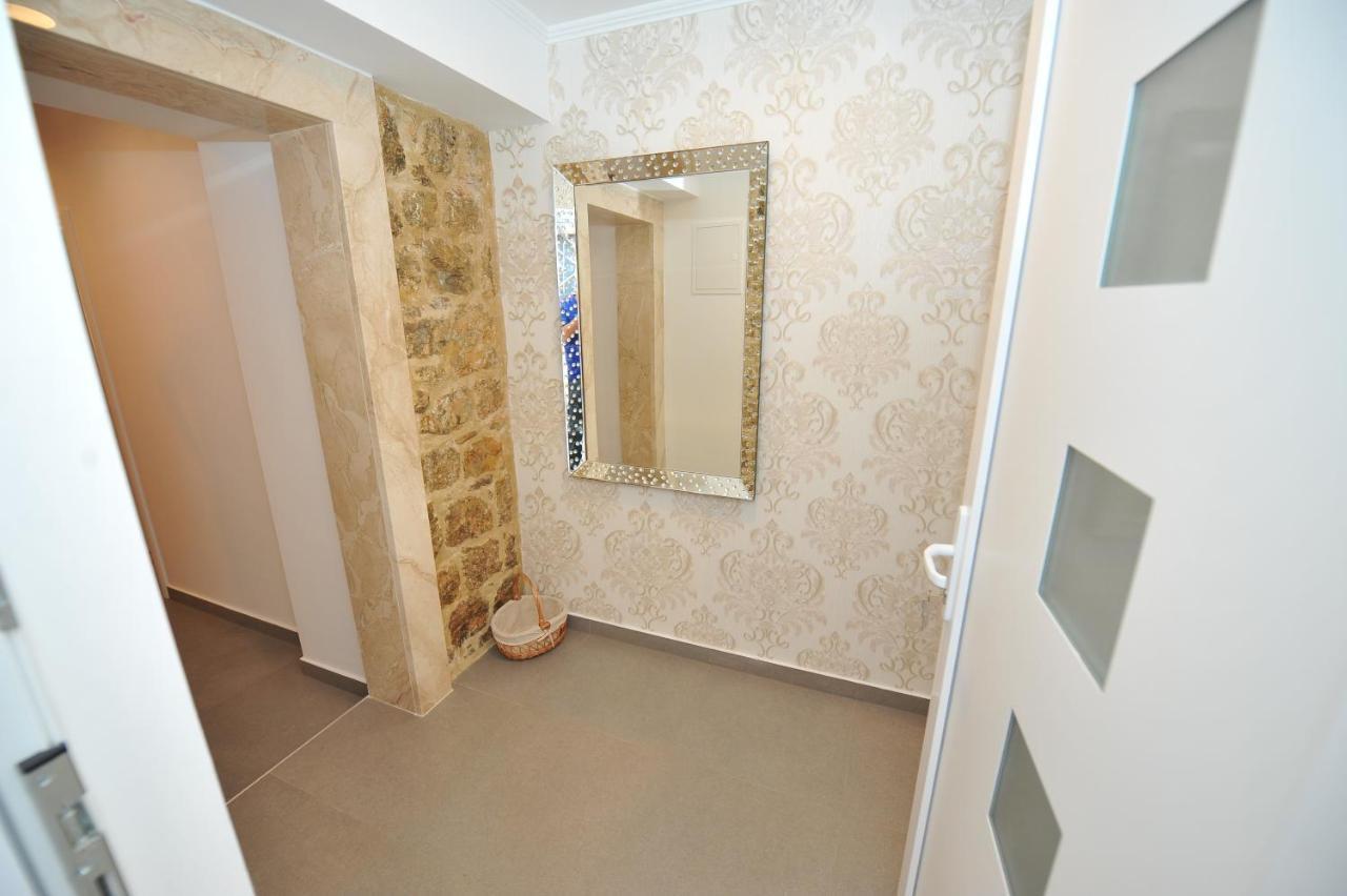 Apartment Antea Сини Екстериор снимка